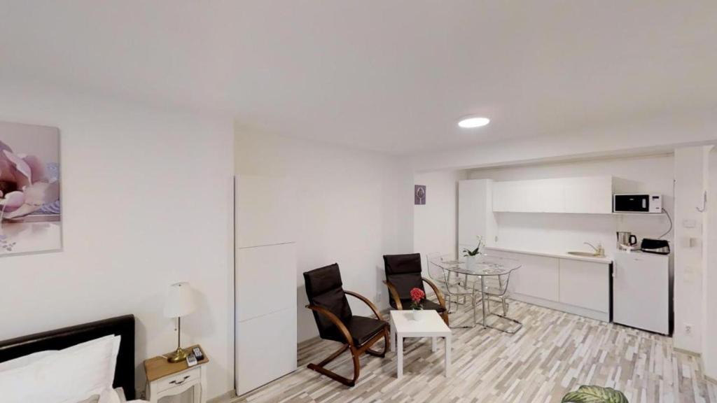 Sun Villa Residence Room Type - Deluxe Studio