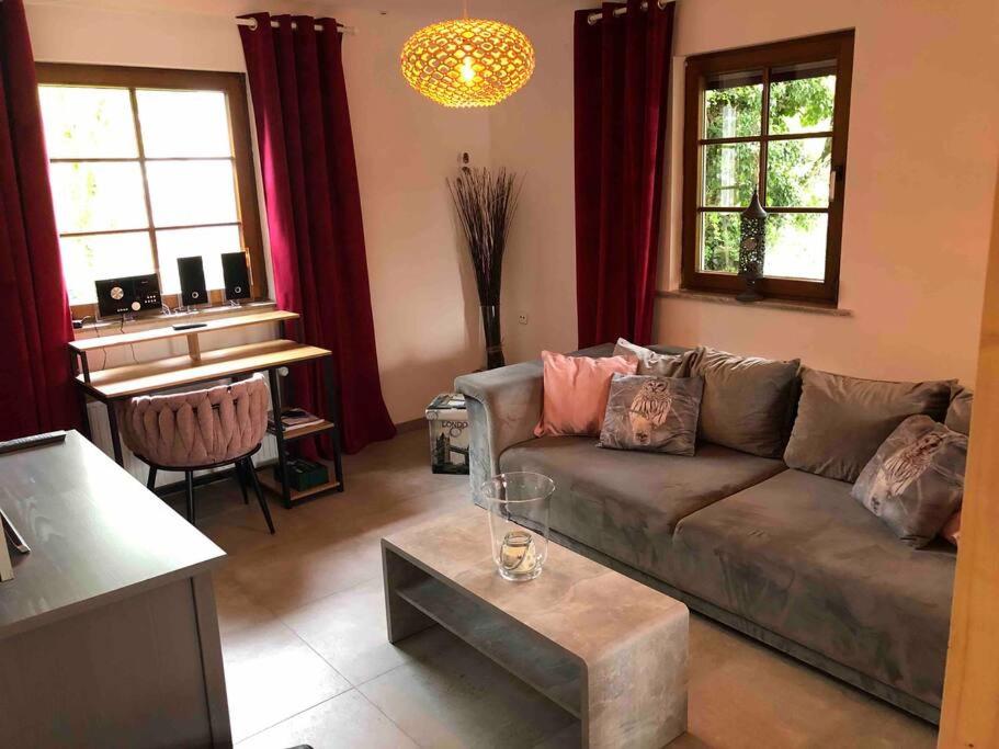Willkommen im Casa Felice, der Wohlfühl Oase mit Balkon, 4 Betten und Homeoffice Platz photo 2