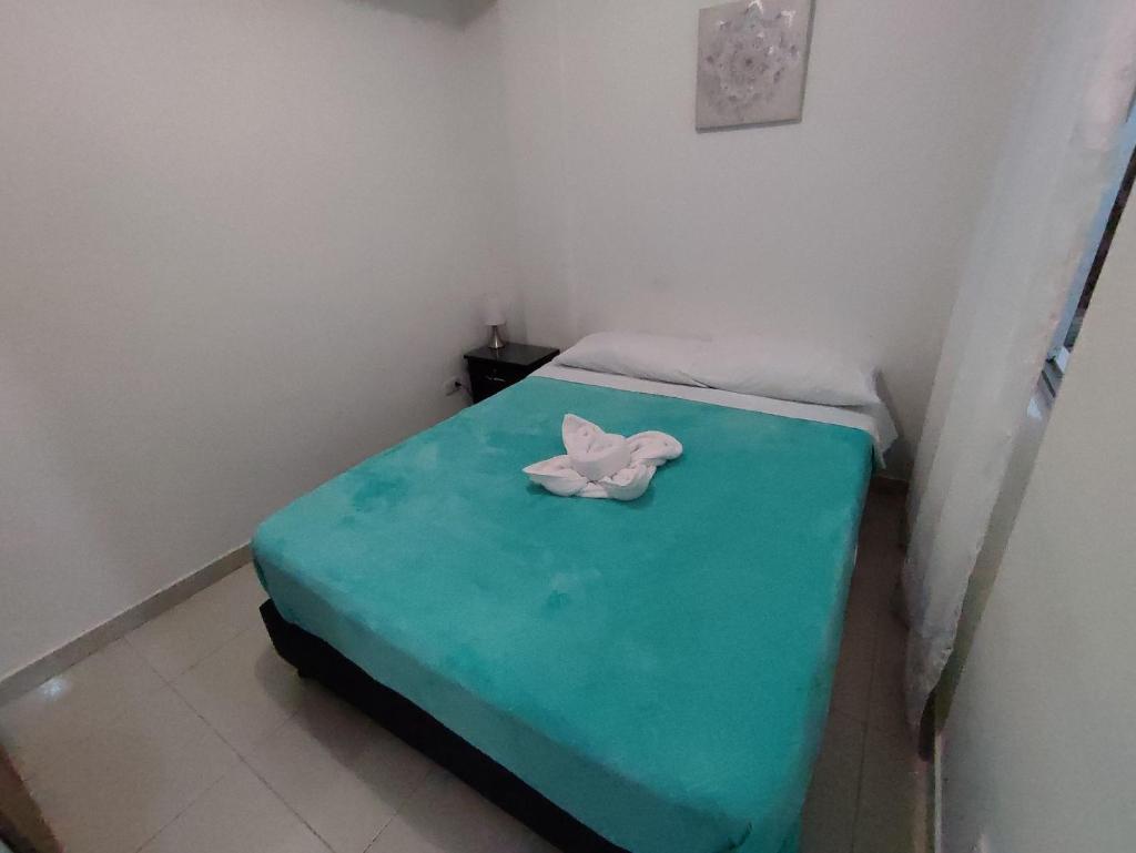 Apartamento cerca al Aeropuerto y Terminal 2 Hab photo 1