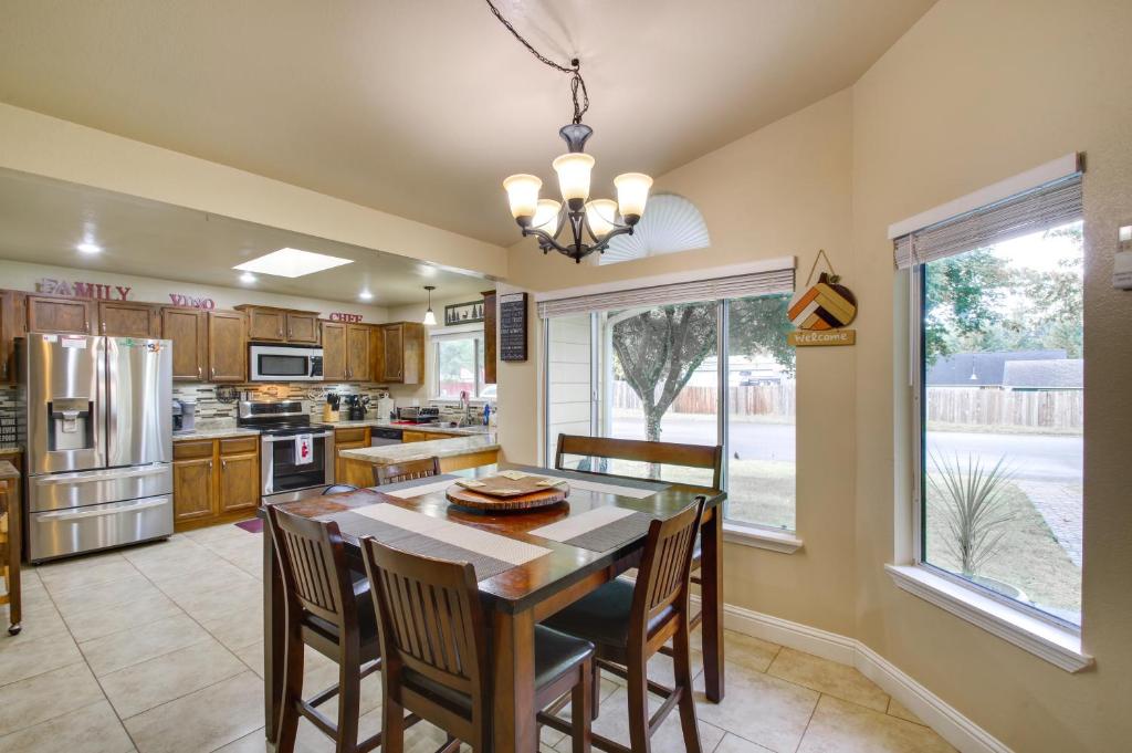 Coastal Retreat Near Redwoods and 2 Miles to Beach! photo 1