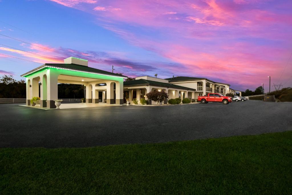 Quality Inn image