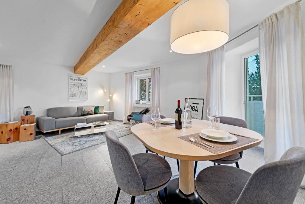 Abitaziun Sur Ovel - St Moritz "LOGA ELEGANCE APARTMENT" photo 2