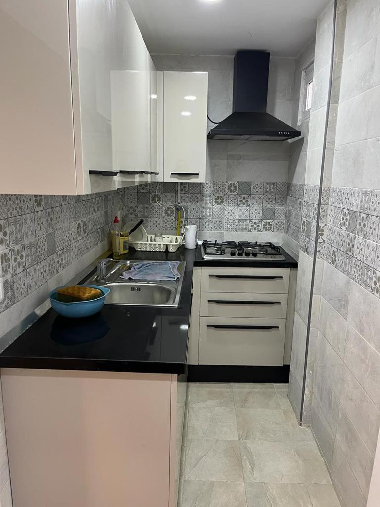 Furnished Studio photo 2