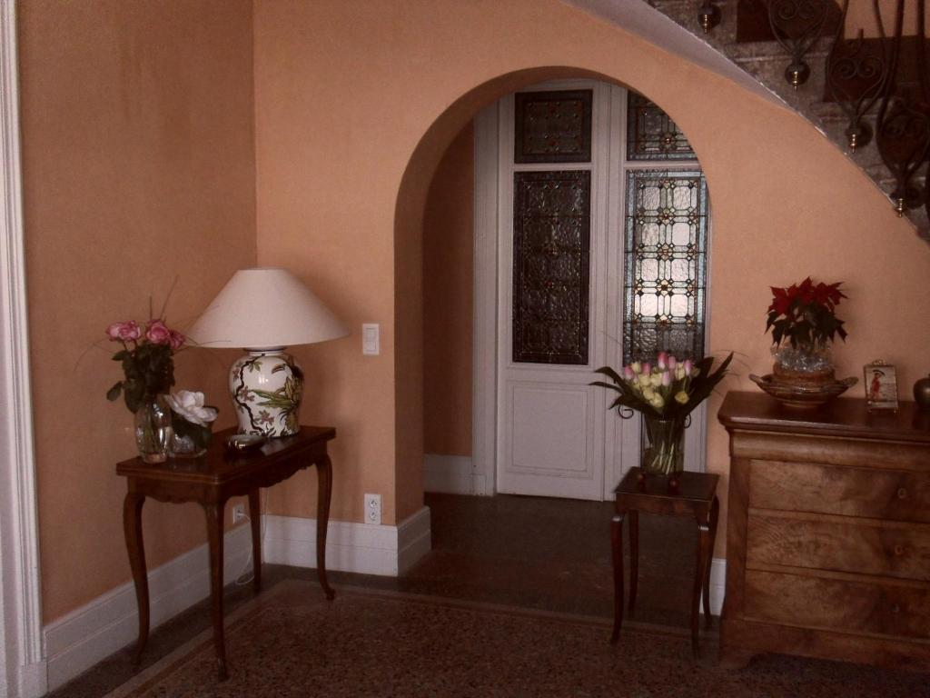 CHATEAU VALVERT photo 3