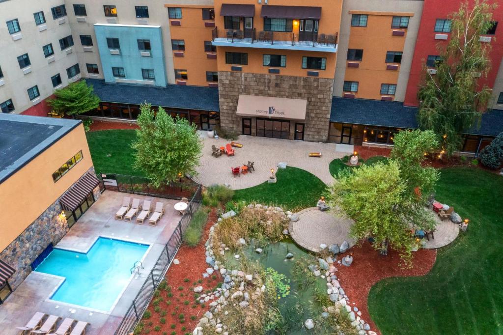Stoney Creek Hotel Sioux City image