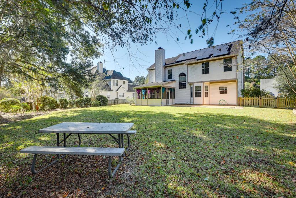 North Charleston Home Near Shopping and Dining! photo 2