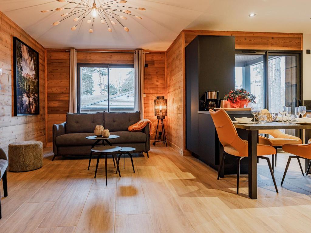 Gîte Le Chambon-sur-Lignon, 2 pièces, 4 personnes - FR-1-582-367
