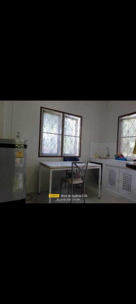 2 one bedroom houses 400 meters from the deach photo 3
