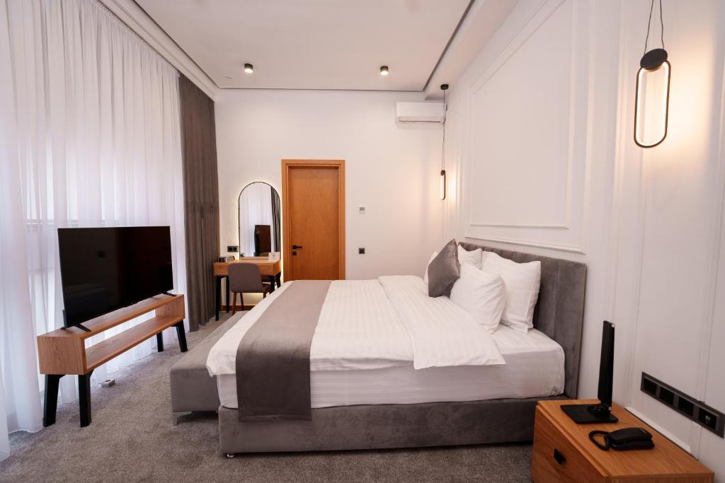 Revive Boutique Hotel - Tap to explore photos