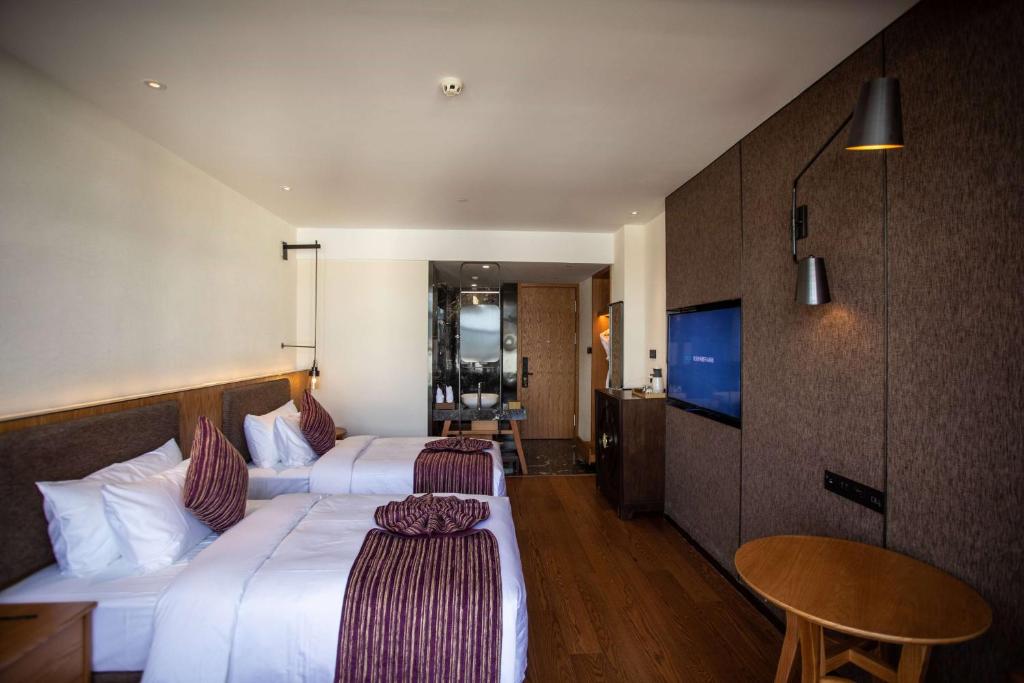 Ramada by Wyndham Diqing photo 3