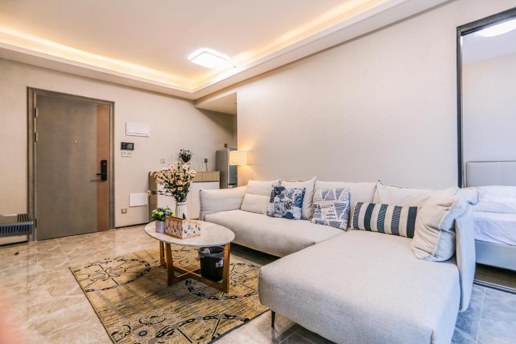 B T Miele Executive Apartment - Shenzhen Wanda Plaza photo 2