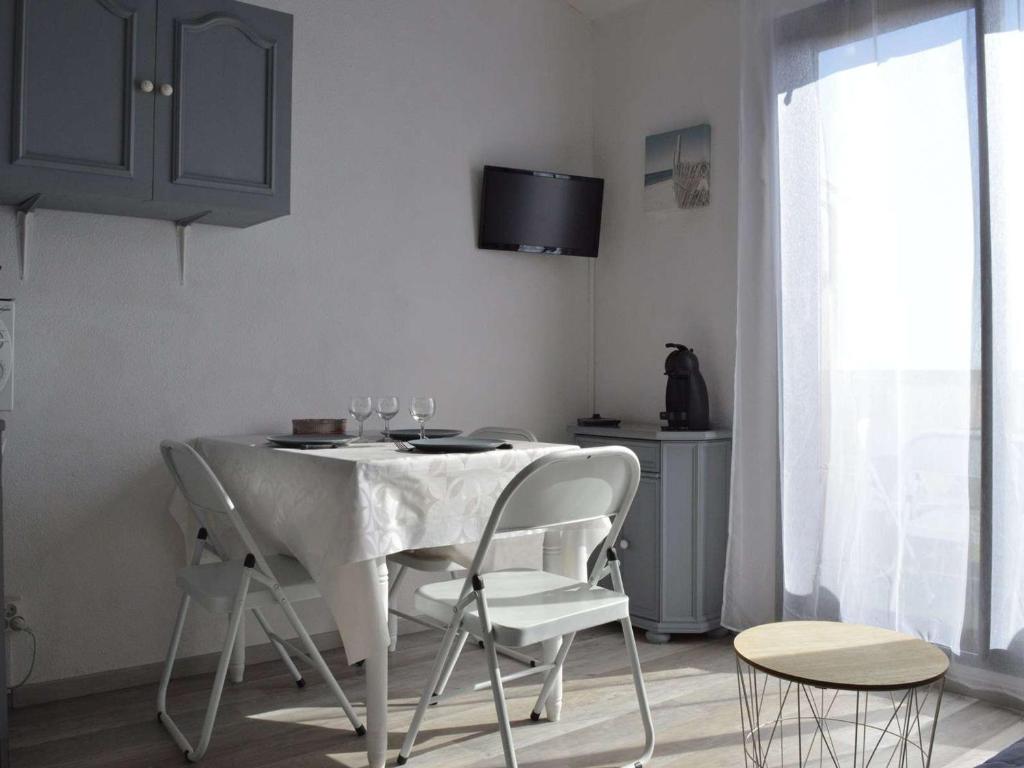 Appartement Fleury-Saint-Pierre-la-Mer, 2 pièces, 4 personnes - FR-1-229D-35 photo 3