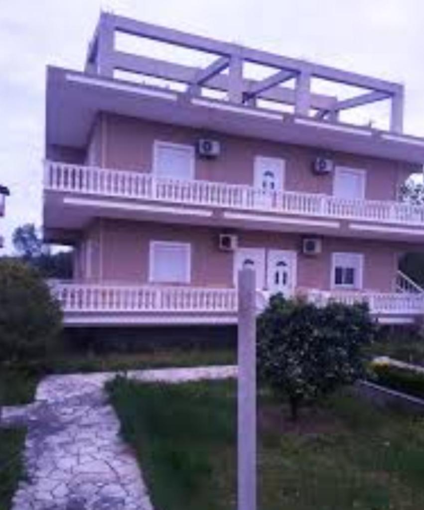 VILLA ELENI photo 3