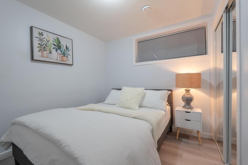 Serene Elegance 2BR Gem with modern conforts photo 3