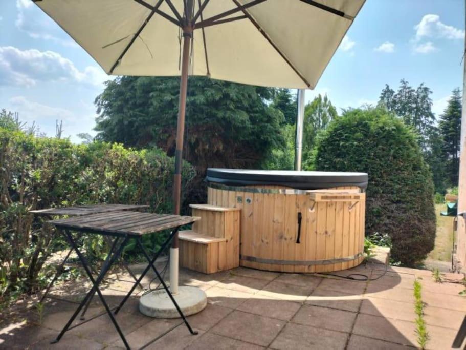 Gîte La Rose Jacuzzi Nordique photo 3