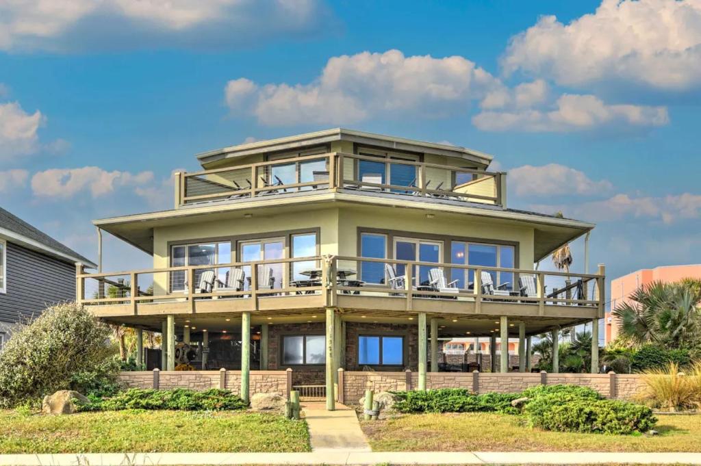 Chic Home: Ocean Views, Hot Tub & Game Room! photo 1