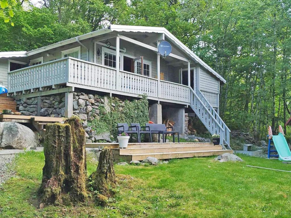Holiday home GJESDAL