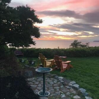 Sunset Escapes Waterfront Vacation rental photo 3