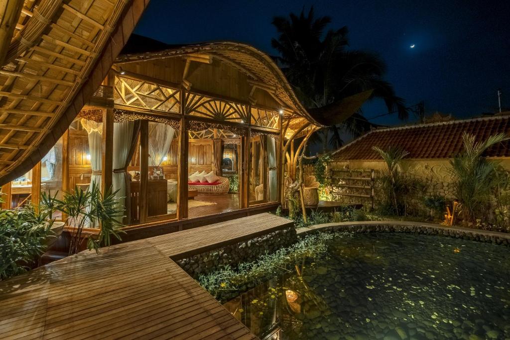 Arapan Ubud Eco Villa - Tap to explore photos