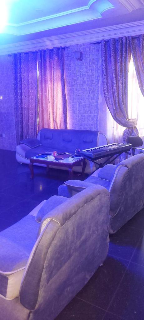 Ossy Villa photo 2