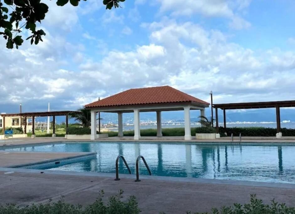Balcony Sea Breeze @ Bayfront Villas Portmore photo 3