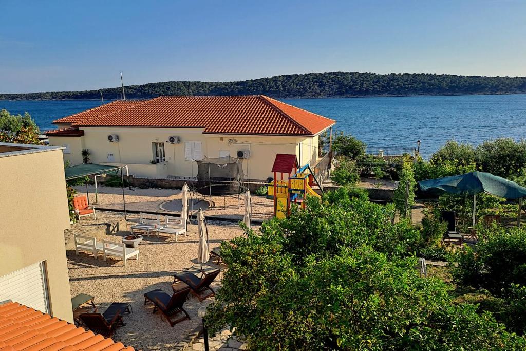 Apartmani Frankic photo 4