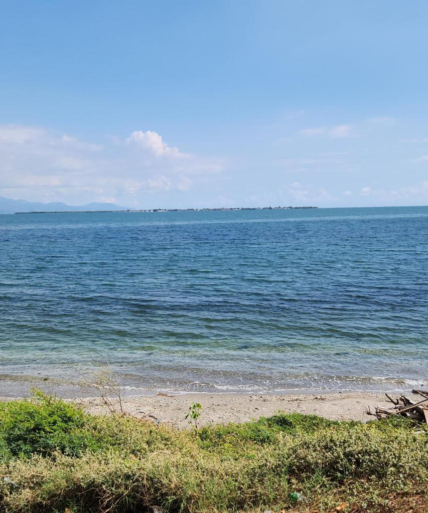 Balcony Sea Breeze @ Bayfront Villas Portmore photo 4