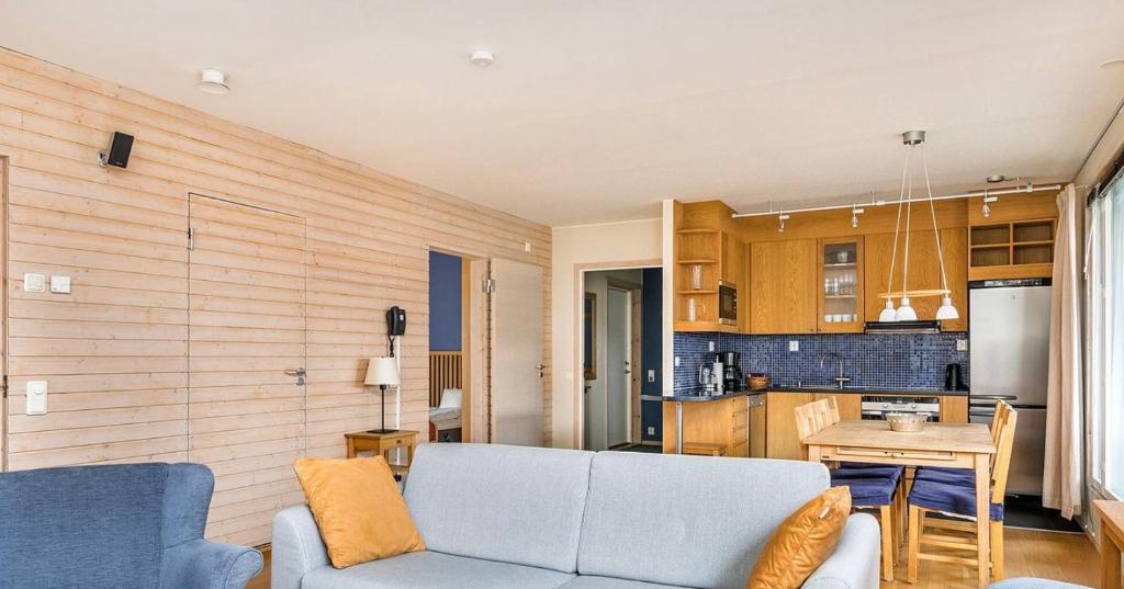 Enjoy MTB downhill and XC, hiking and SPA in Åre 29th July to 5th Aug at Holiday Club photo 1
