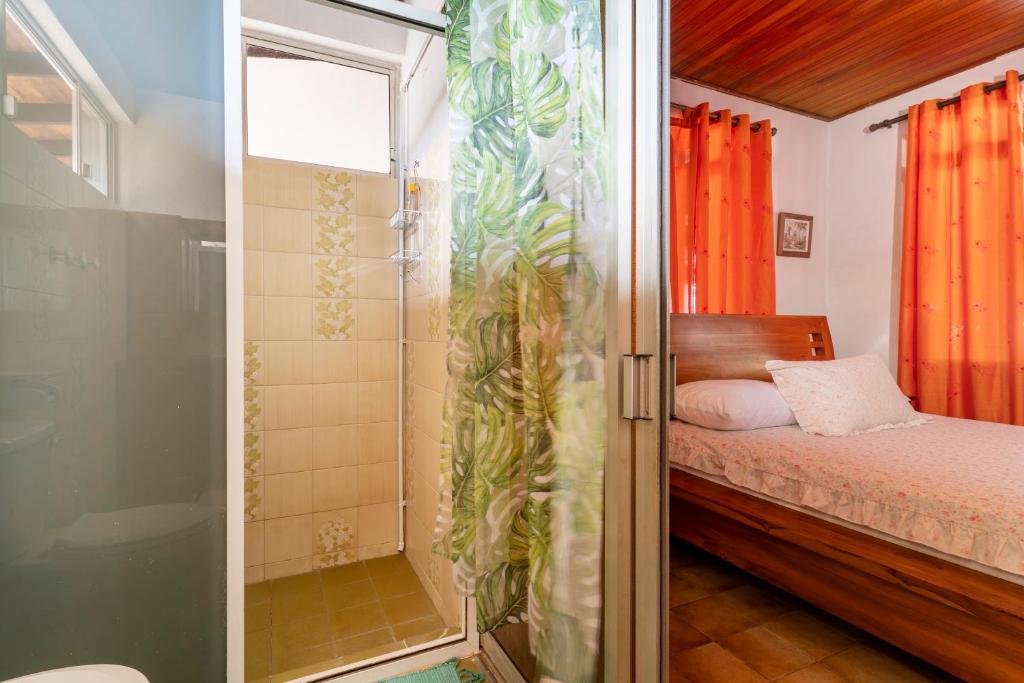 Apetahi Lodge photo 2