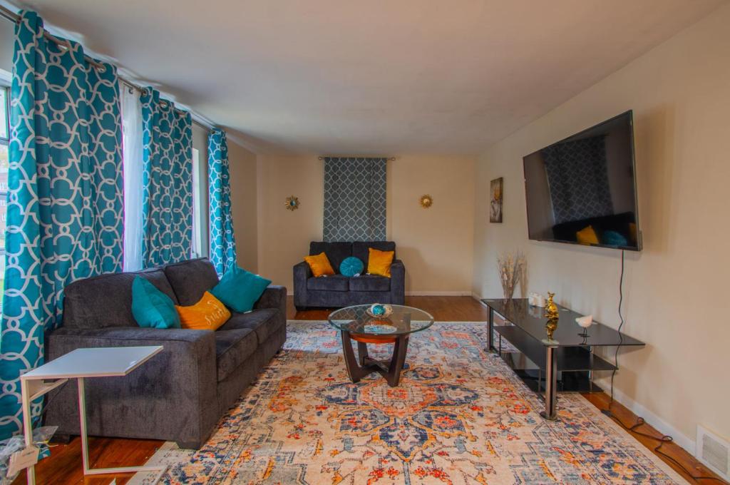Cozy 2 Beds image