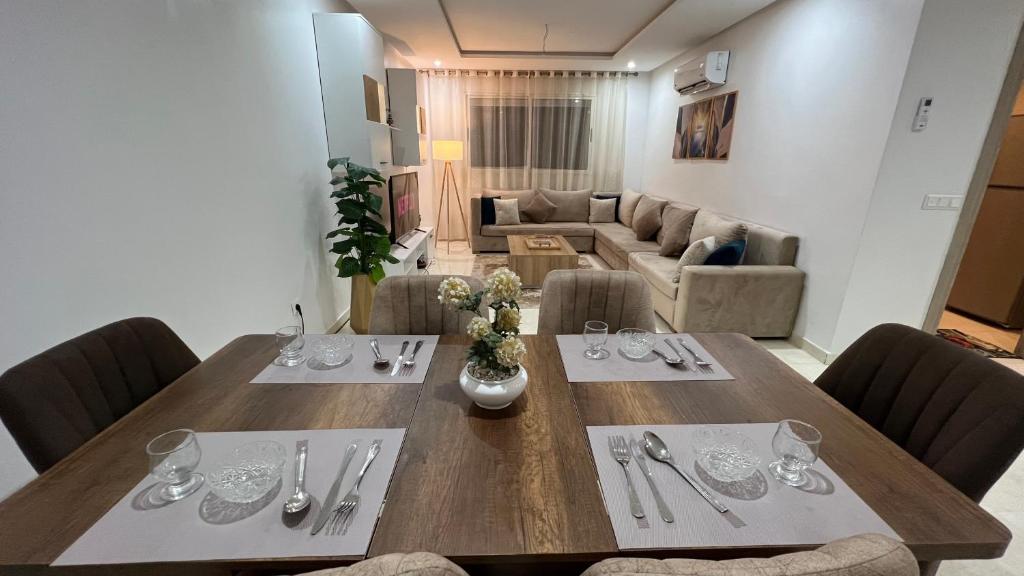 APPARTEMENT de LUXE au COEUR de Oujda - City Budget Coralia photo 2