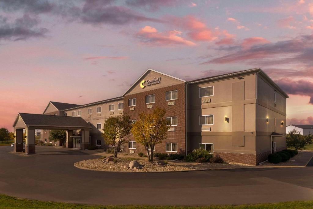 Comfort Inn & Suites Davenport - Quad Cities photo 2