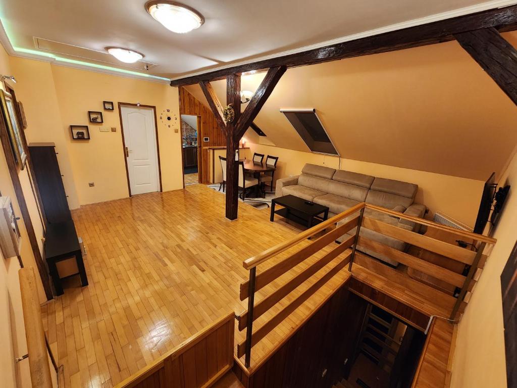 Earth & Sky apartment photo 1