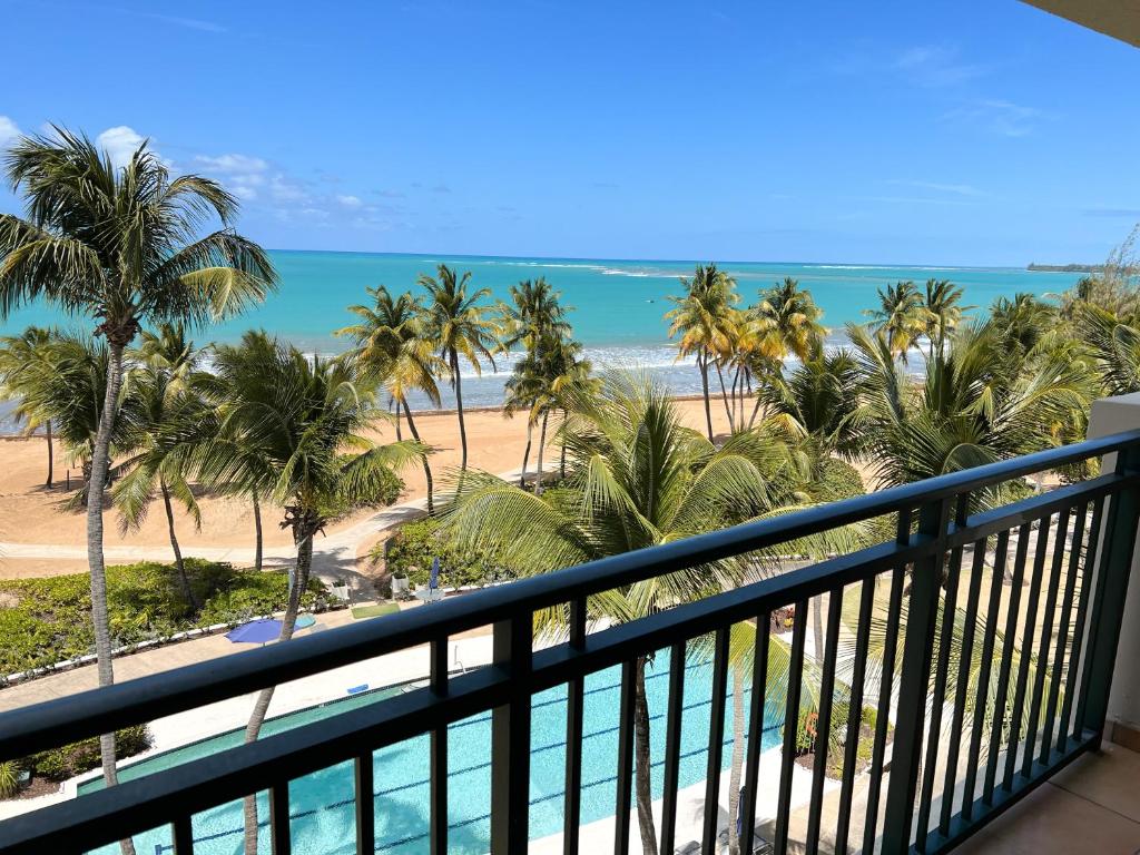 1 bedroom beachfront Apartment at Rio Mar photo 3