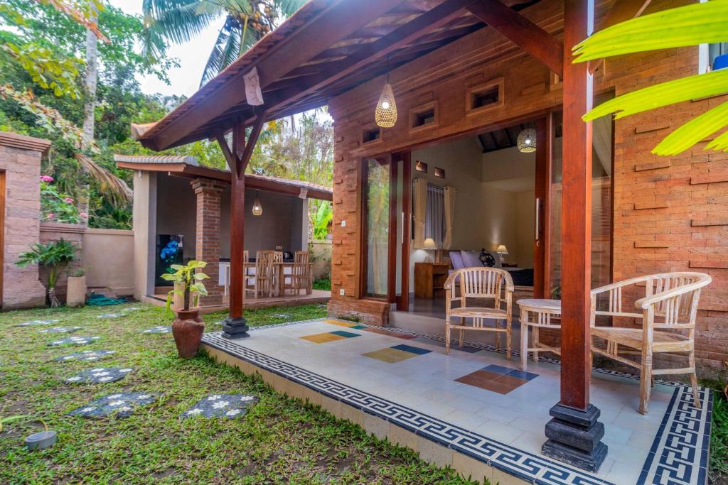 Buruan Sari Villas photo 1