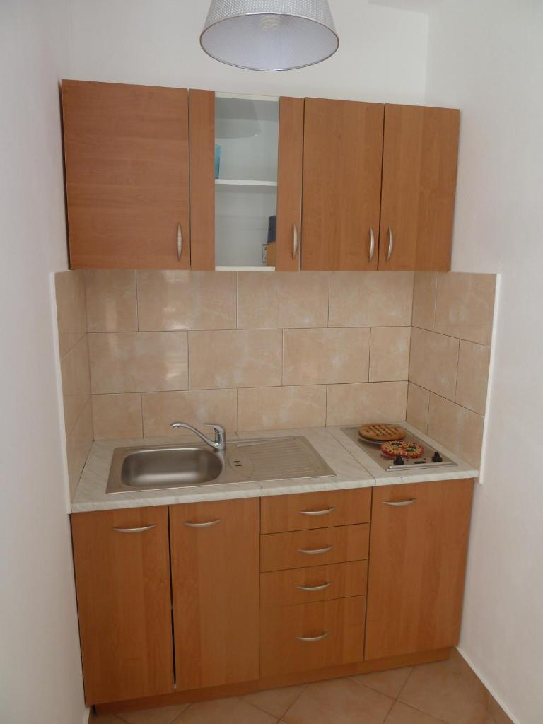 Rose Apartments photo 1