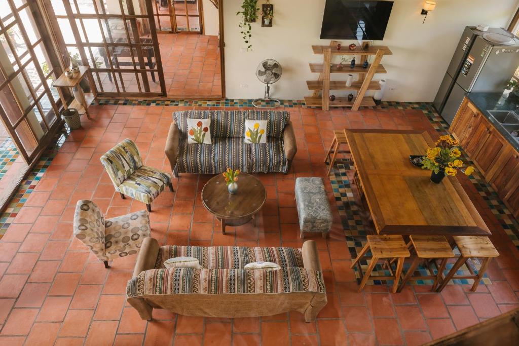 LEEHA HOME Venue Travel