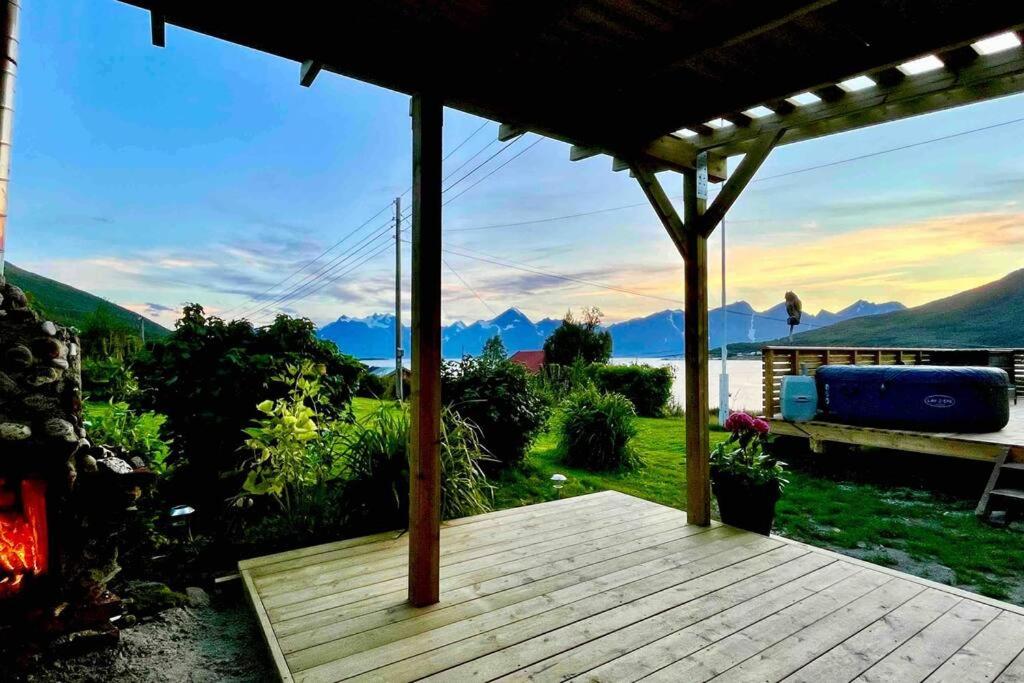 House by the sea, in the heart of North Troms. photo 2