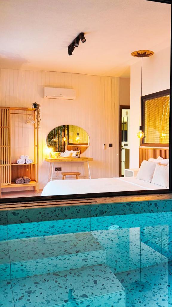Villa Oxy Private Pools & Seaview & Heated Indoor Pool photo 4