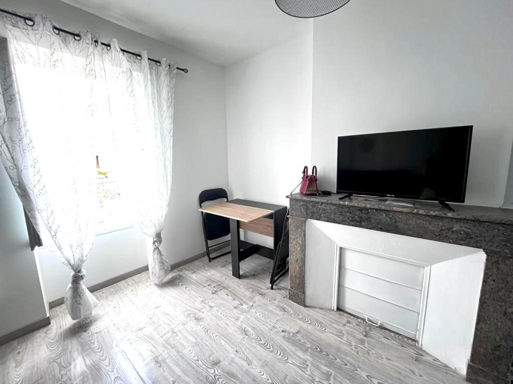 Appartement T2 Centre ville de Saint Ciers sur Gironde photo 4