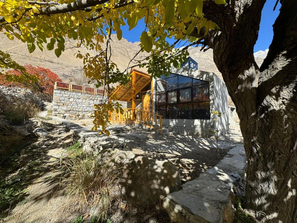 Hiraya Resort Hunza photo 1