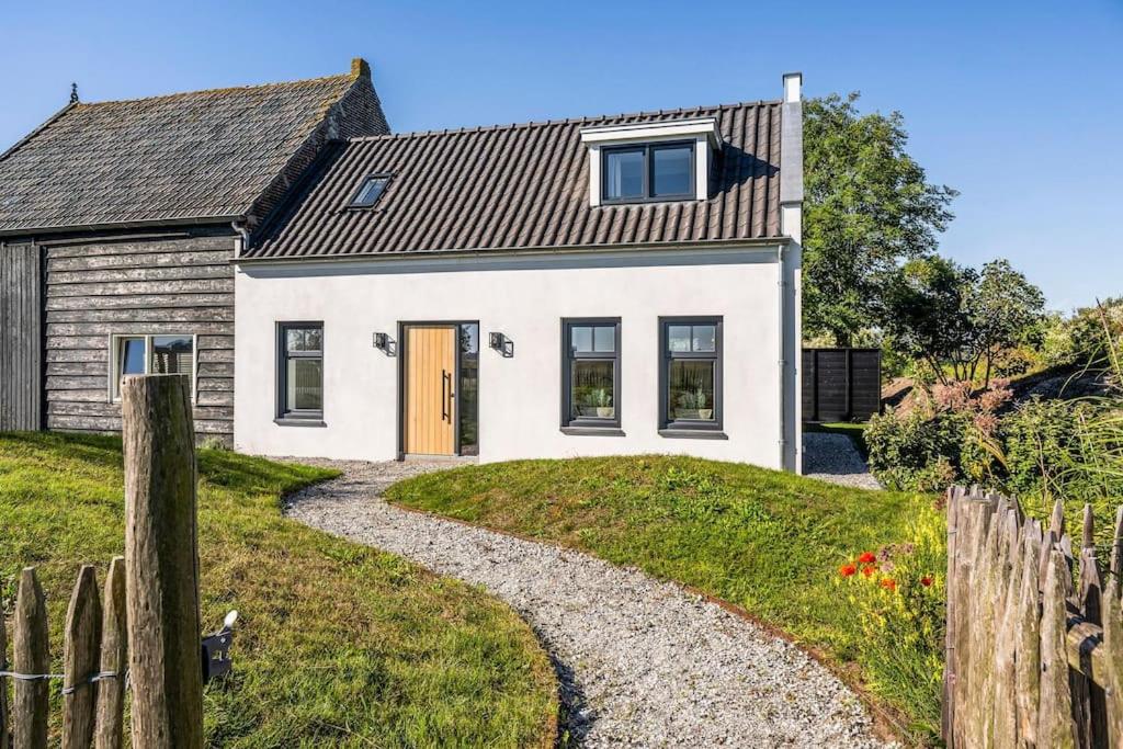 Huisje Bries, Nieuw! mooi uitzicht, vlakbij strand