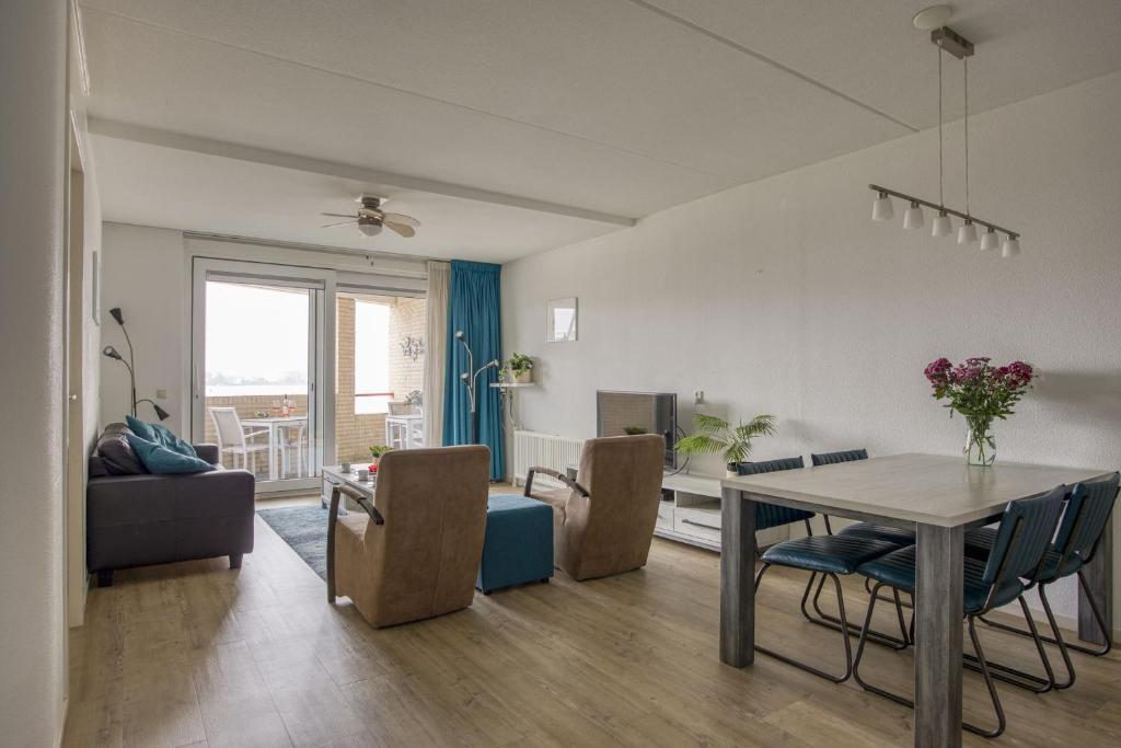 Appartement Strand Makkum photo 3