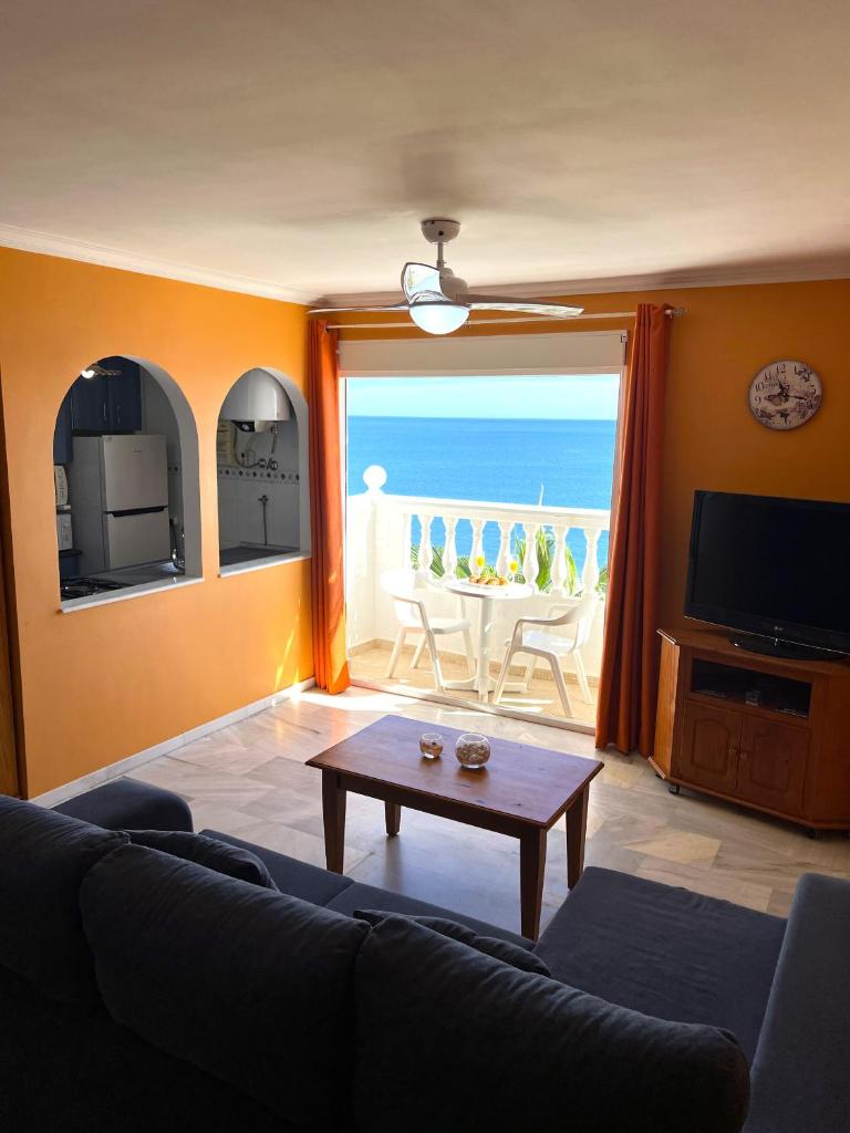 Manilva Sabinillas Sea Views by Homing photo 4