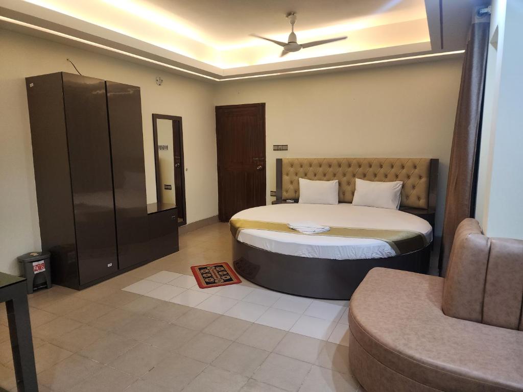 Urmee Guest House photo 4