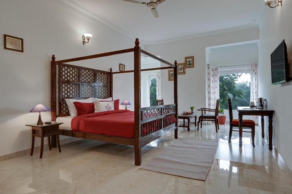 Rooms at Udaipur Palace photo 4