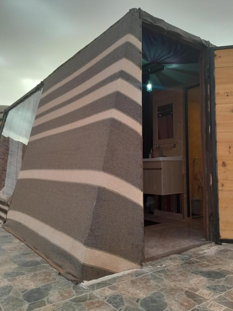 Martina Rum Luxury Camp photo 2