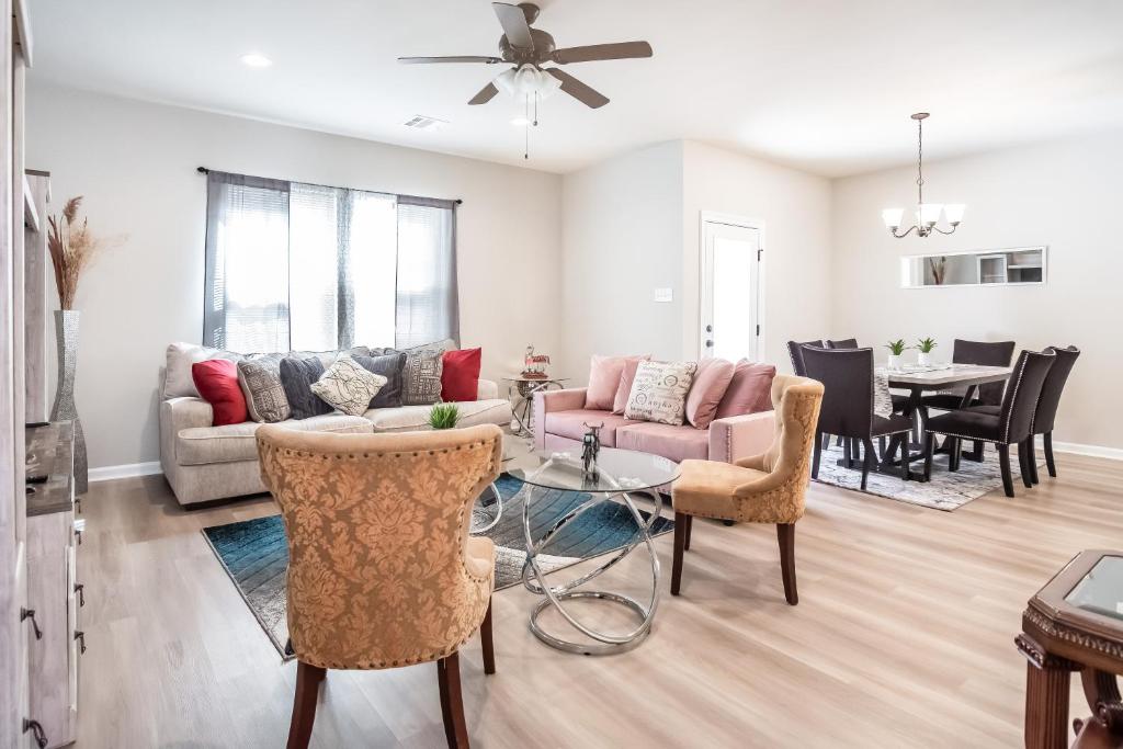 Bayou Bengal Royal Stay photo 2