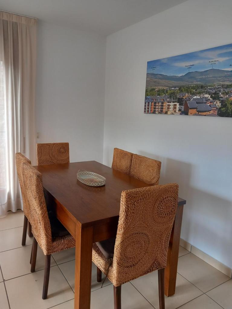 Apartaments Bell-Lloc Puigcerda photo 2