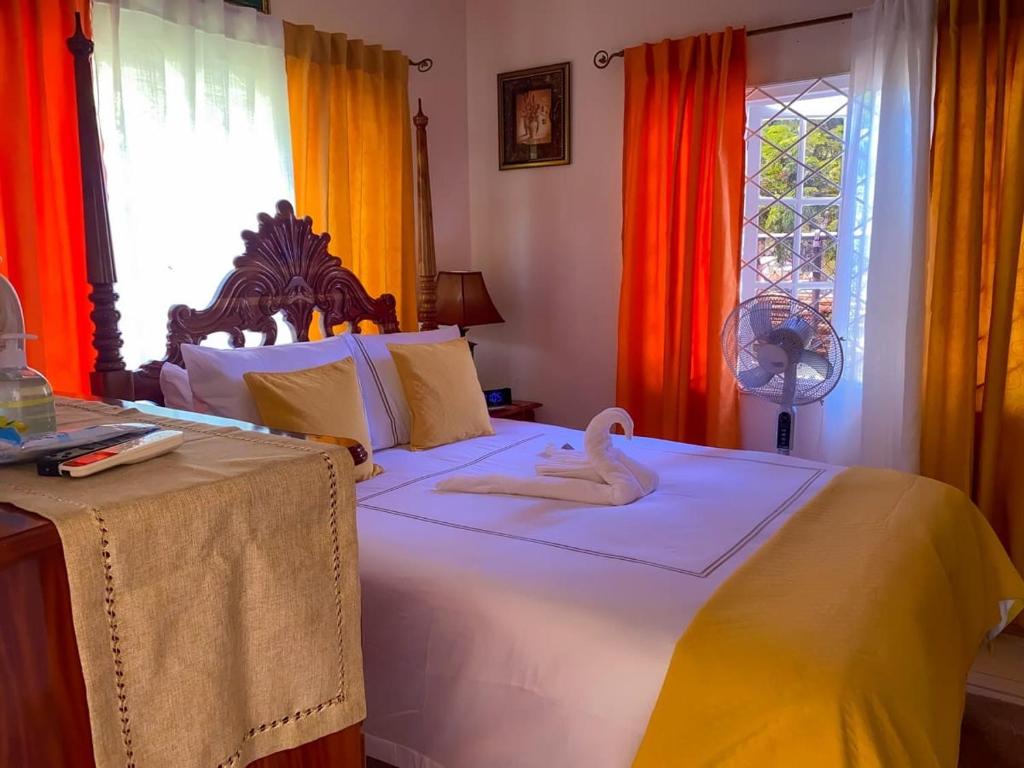 Windbreak Villa photo 2